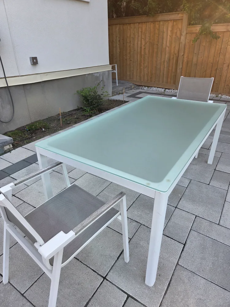 EQ3 Cape Outdoor Patio Table and 2 Chairs Set image indicator(9)