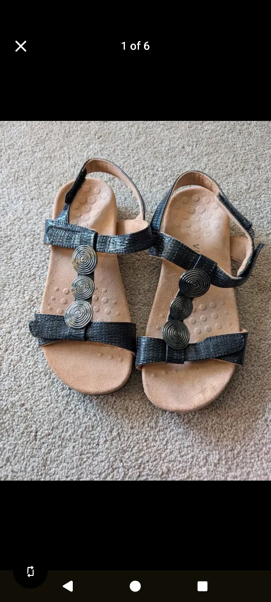 Black Strap Sandals ~ Bionic ~ thumbnail