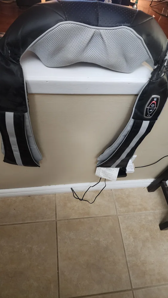 TruMedic Shiatsu Massaging Comfort Wrap image indicator(2)