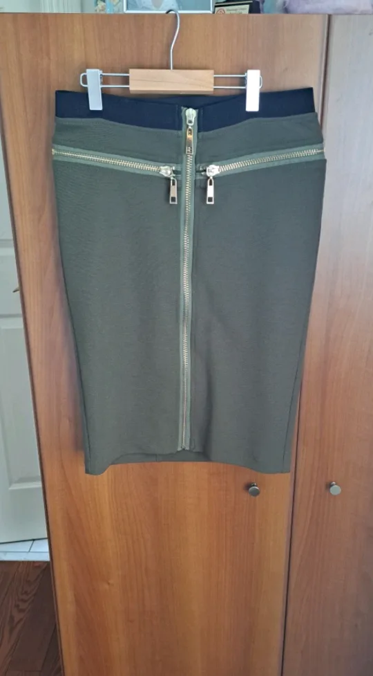 Pencil skirt by Gracia thumbnail