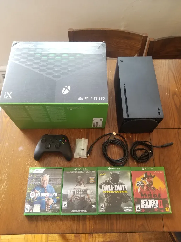 Xbox Series X 1TB Console Bundle + 4 Games and Accessories image indicator(3)