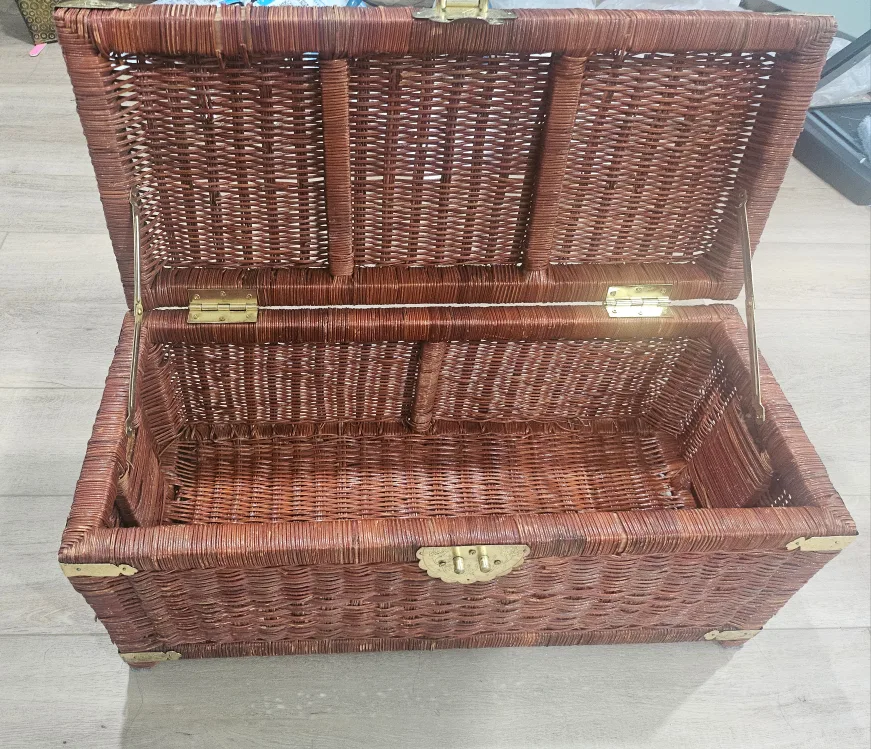 Wicker Storage Chest thumbnail