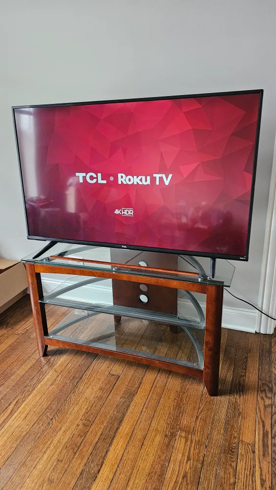 50″ TCL 4‑Series 4K UHD HDR Roku TV thumbnail