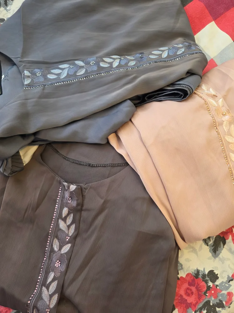 3 colors Turkish abaya thumbnail