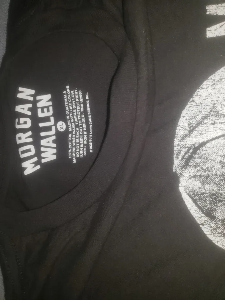 Morgan Wallen Graphic Tee - XL thumbnail