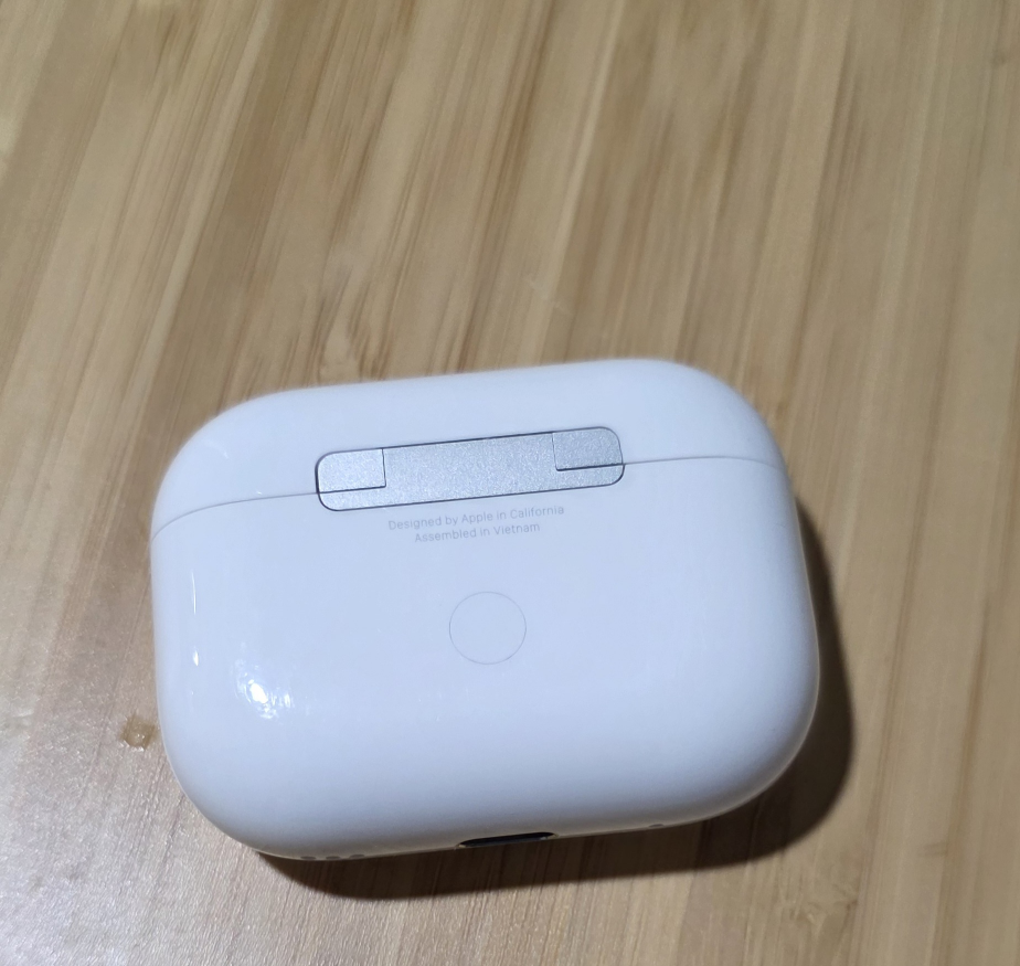 Apple AirPods Pro 2nd Gen - photo 5