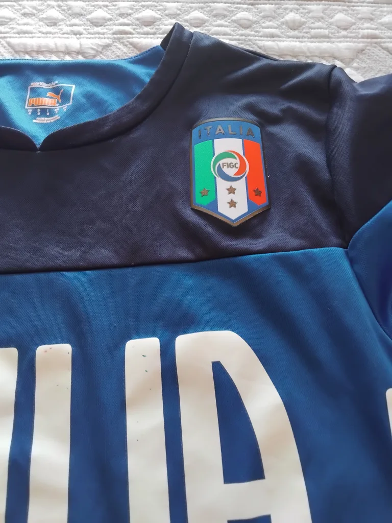 Puma Italia Soccer Jersey image indicator(2)
