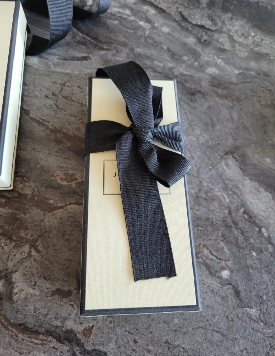 Jo Malone London English Pear & Freesia Cologne thumbnail