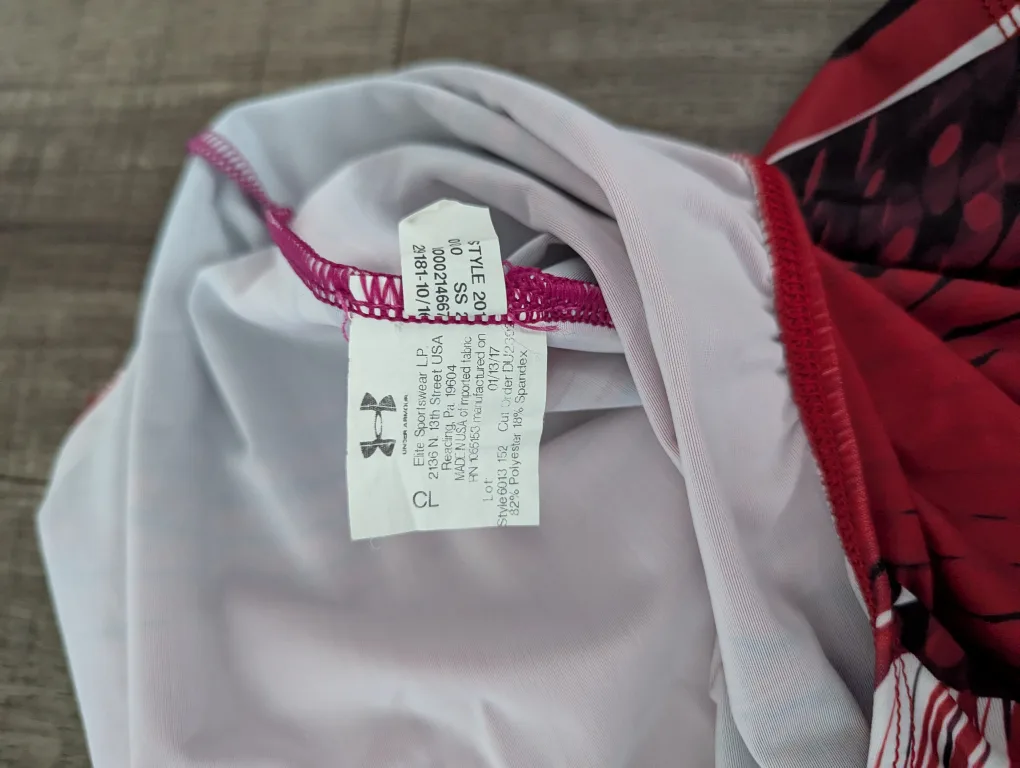 Boys’ Under Armour Gymnastics Suit + Shorts image indicator(3)