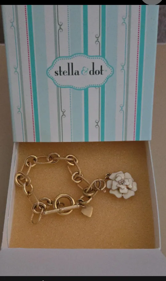 Stella & Dot Gold Tone Charm Bracelet thumbnail