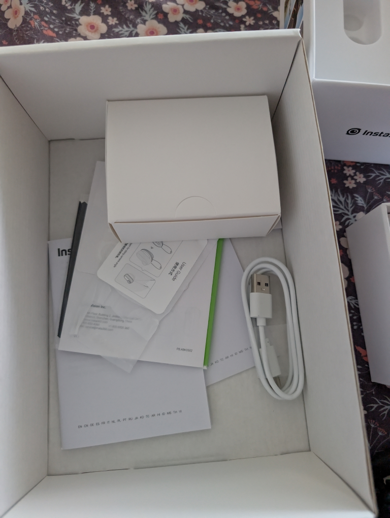 Insta360 GO 3 Action Camera - Like New! - photo 5