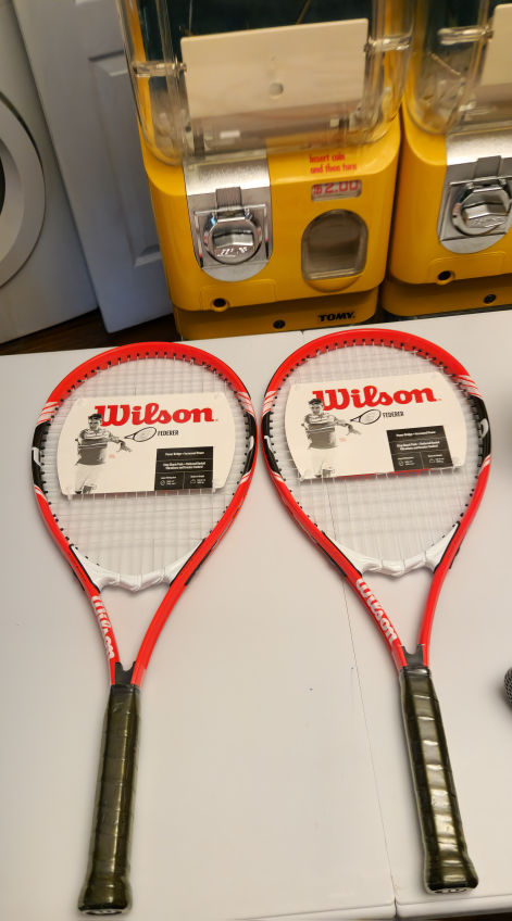 Wilson Federer Tennis Racquet- Pair - Factory New - photo 2