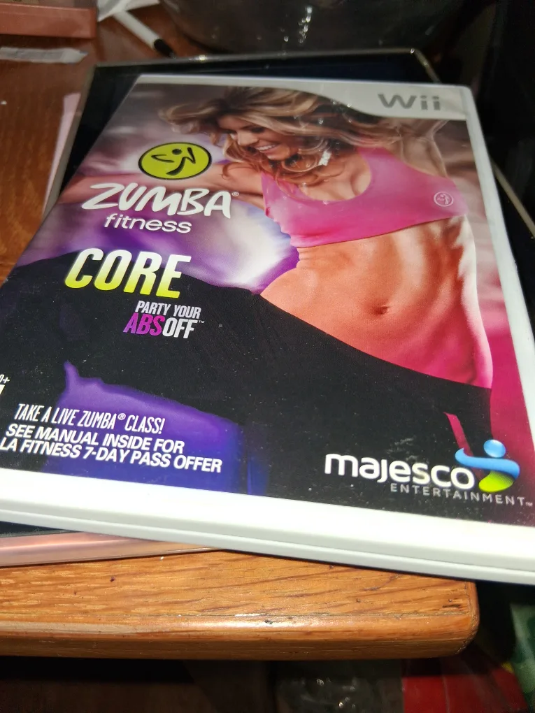 Zumba Fitness Core Wii Game image indicator(2)