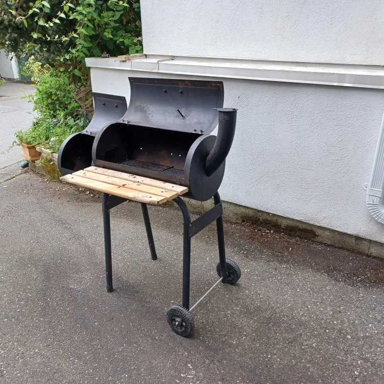 Char-Broil Smoker Grill image indicator(4)