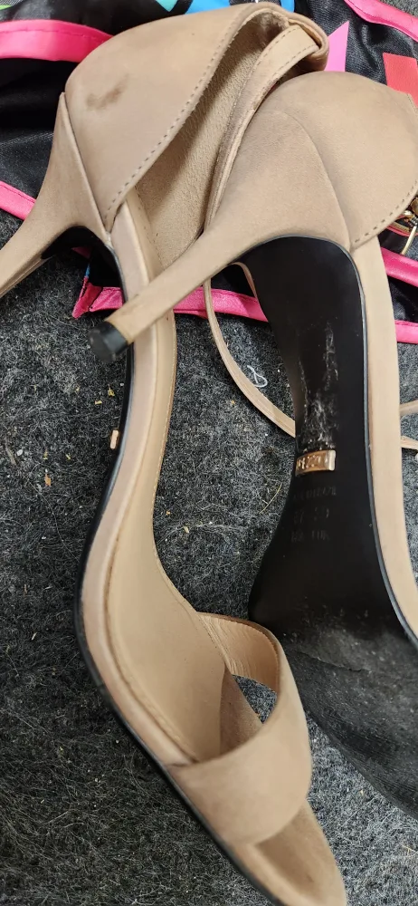 Arezzo Size 37 Heels🇨🇦 thumbnail