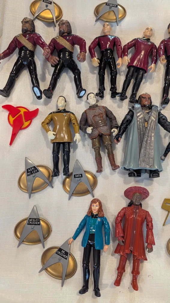 Star Trek TNG Action Figures Lot 1990s Playmates thumbnail
