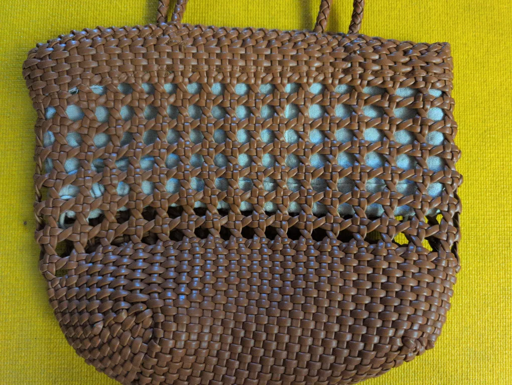 Zara Brown Woven Shoulder Bag image indicator(3)
