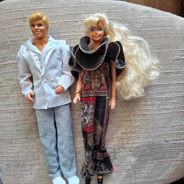 Barbie & Ken Dolls - Vintage 1980sh thumbnail