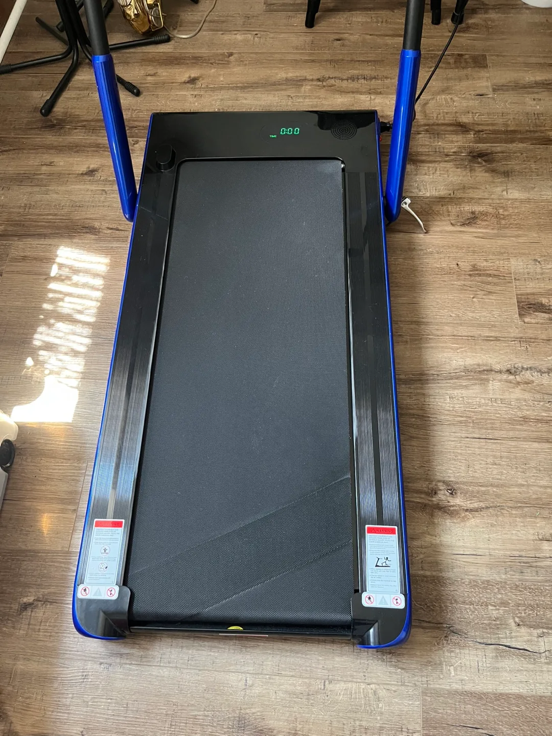 SuperFit Foldable Treadmill - Compact & Easy Storage image indicator(7)
