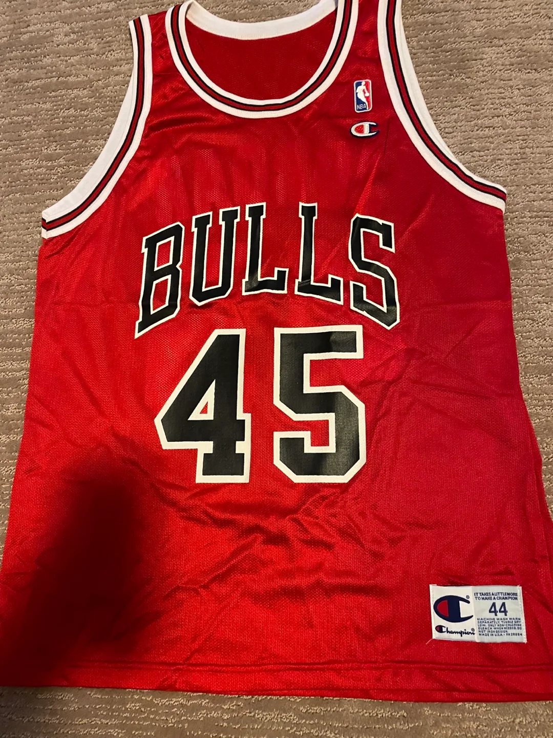 Champion Bulls Jordan #45 Jersey - Size 44 thumbnail