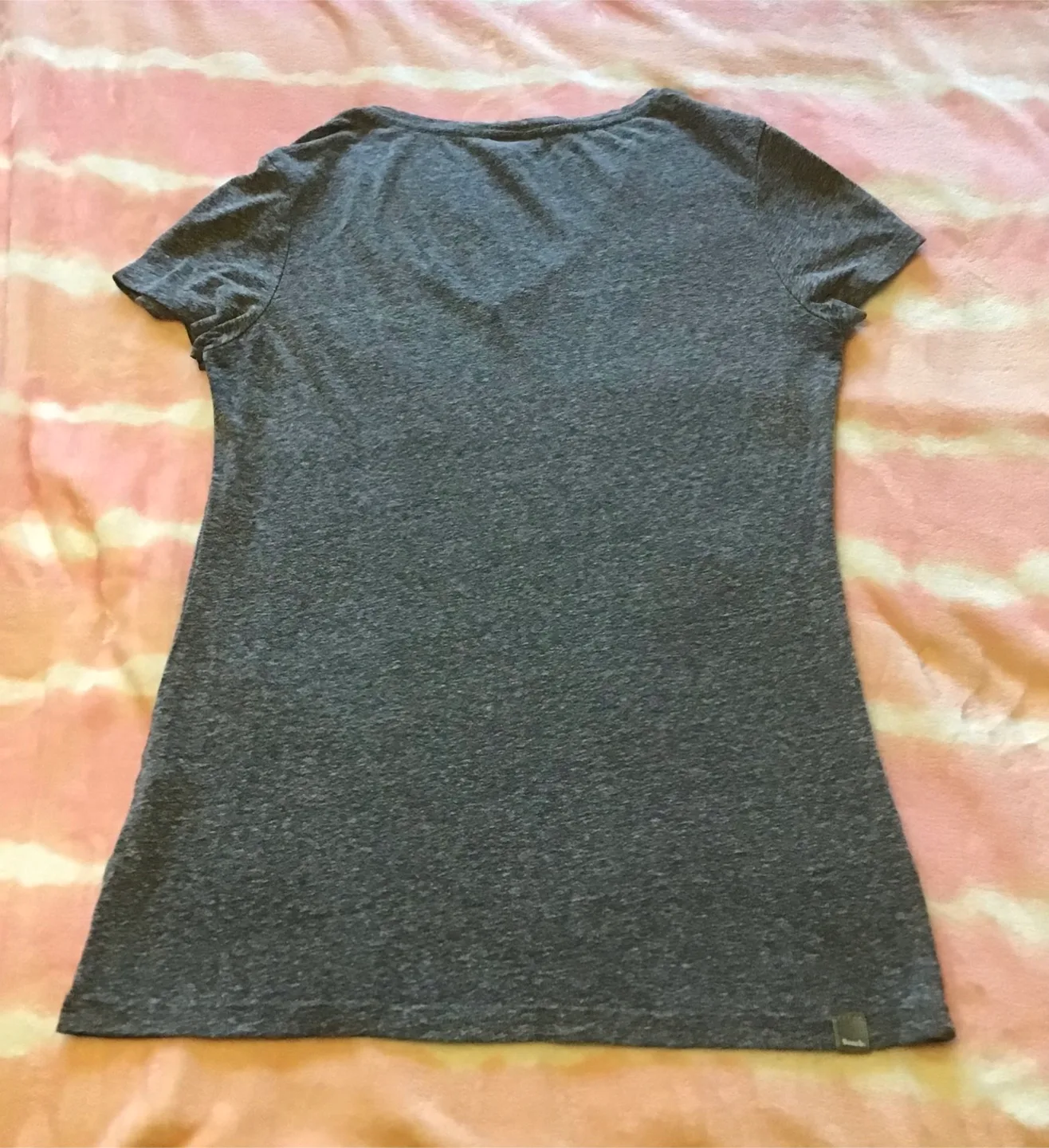 🤩 Bench Grey V-Neck T-Shirt Size M image indicator(3)