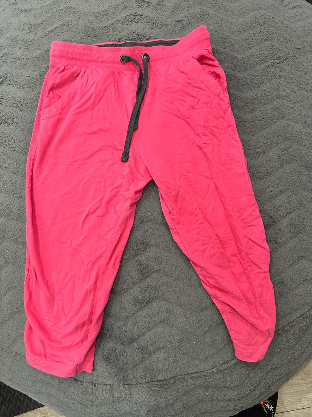 Pink Capri Pants thumbnail