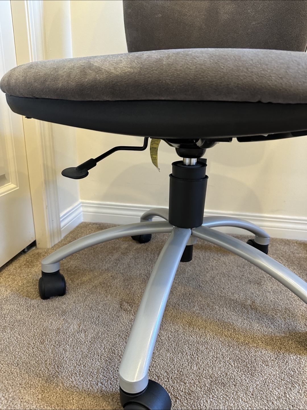 Complete Desk & Office Chair Set - photo 5