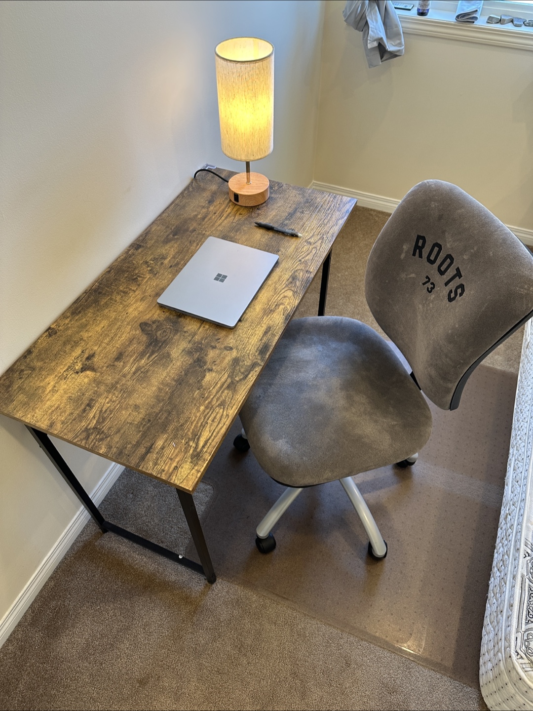 Complete Desk & Office Chair Set