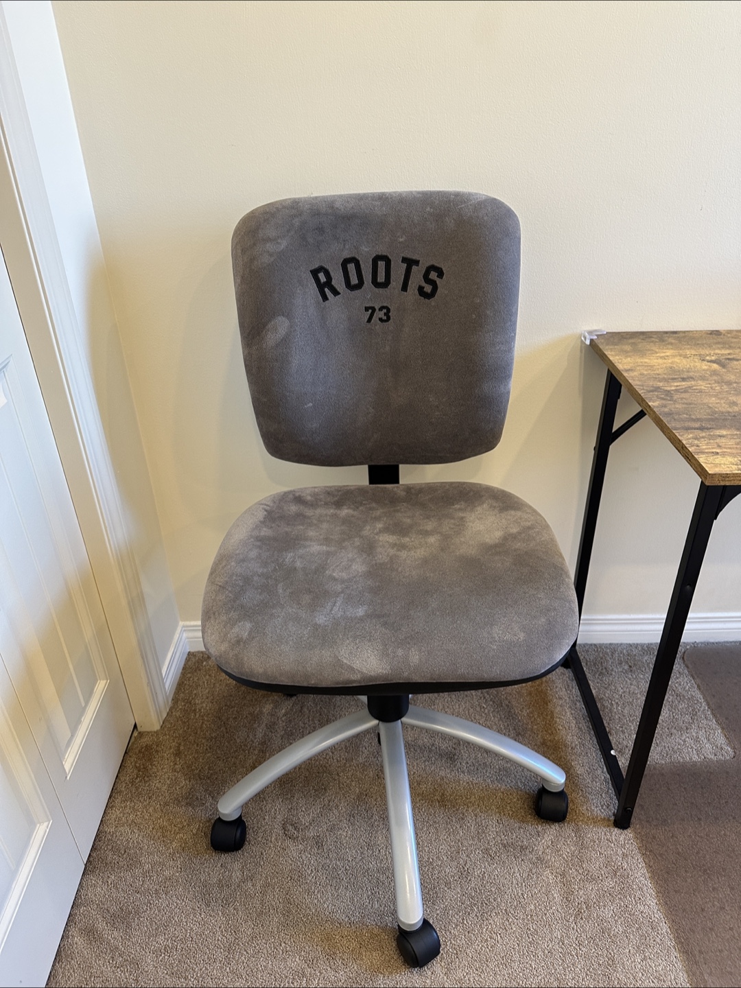 Complete Desk & Office Chair Set - photo 3