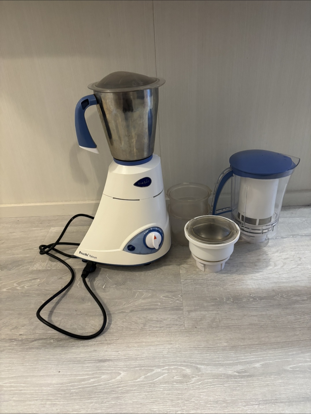Preethi Platinum Mixer Grinder