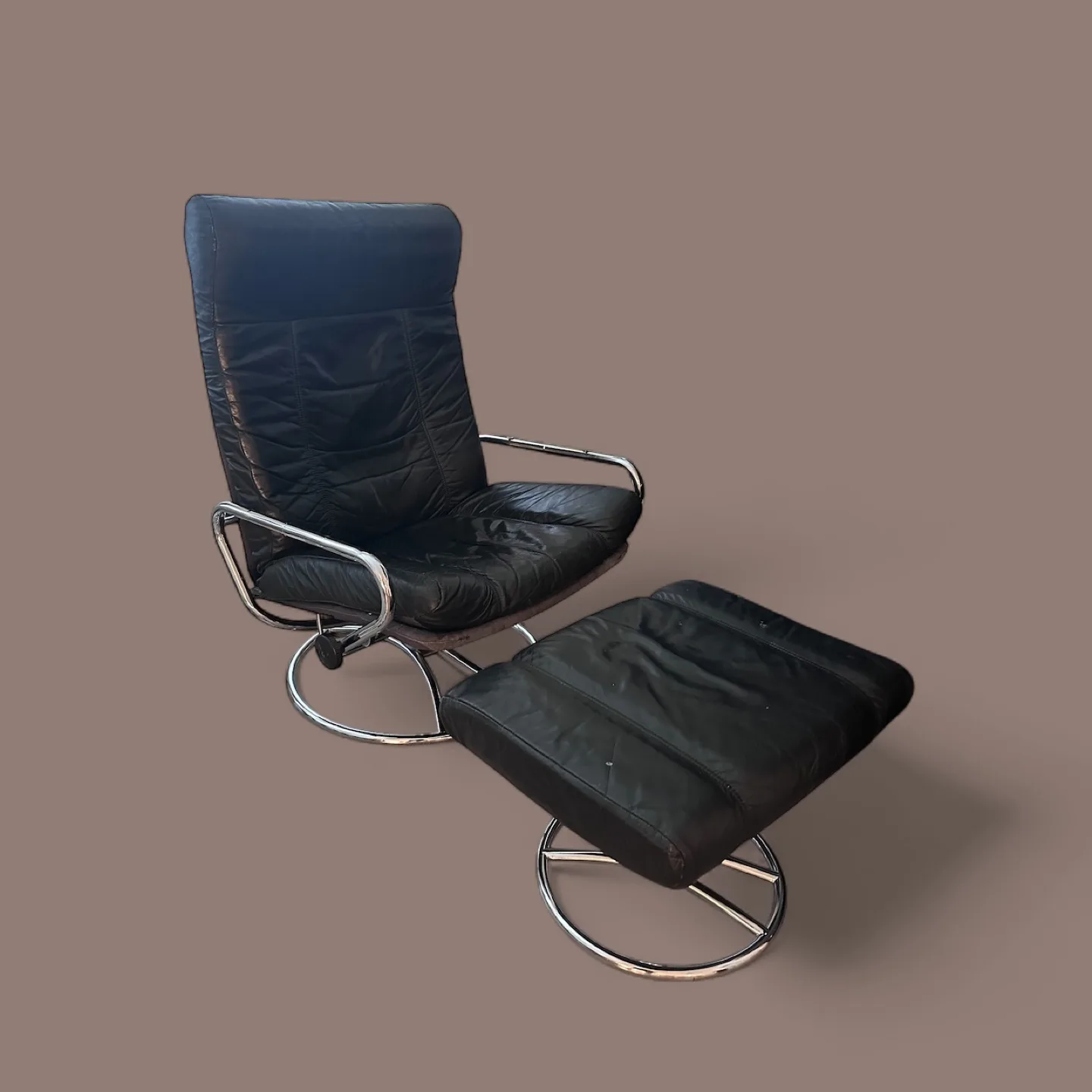 Free Vintage Black Leather Chair & Ottoman Set thumbnail