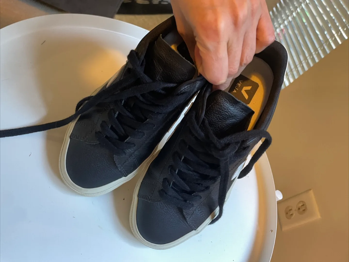 Veja Esplar Leather Black/White Sneakers image indicator(5)