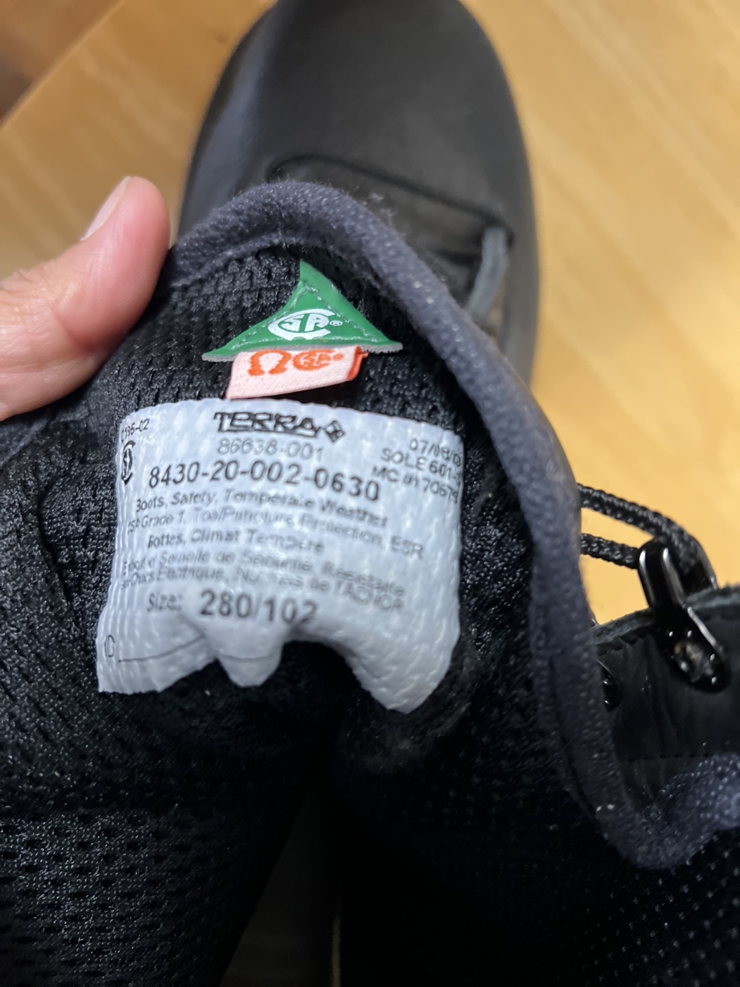 Terra Safety Boots - Size 280/102 - photo 2