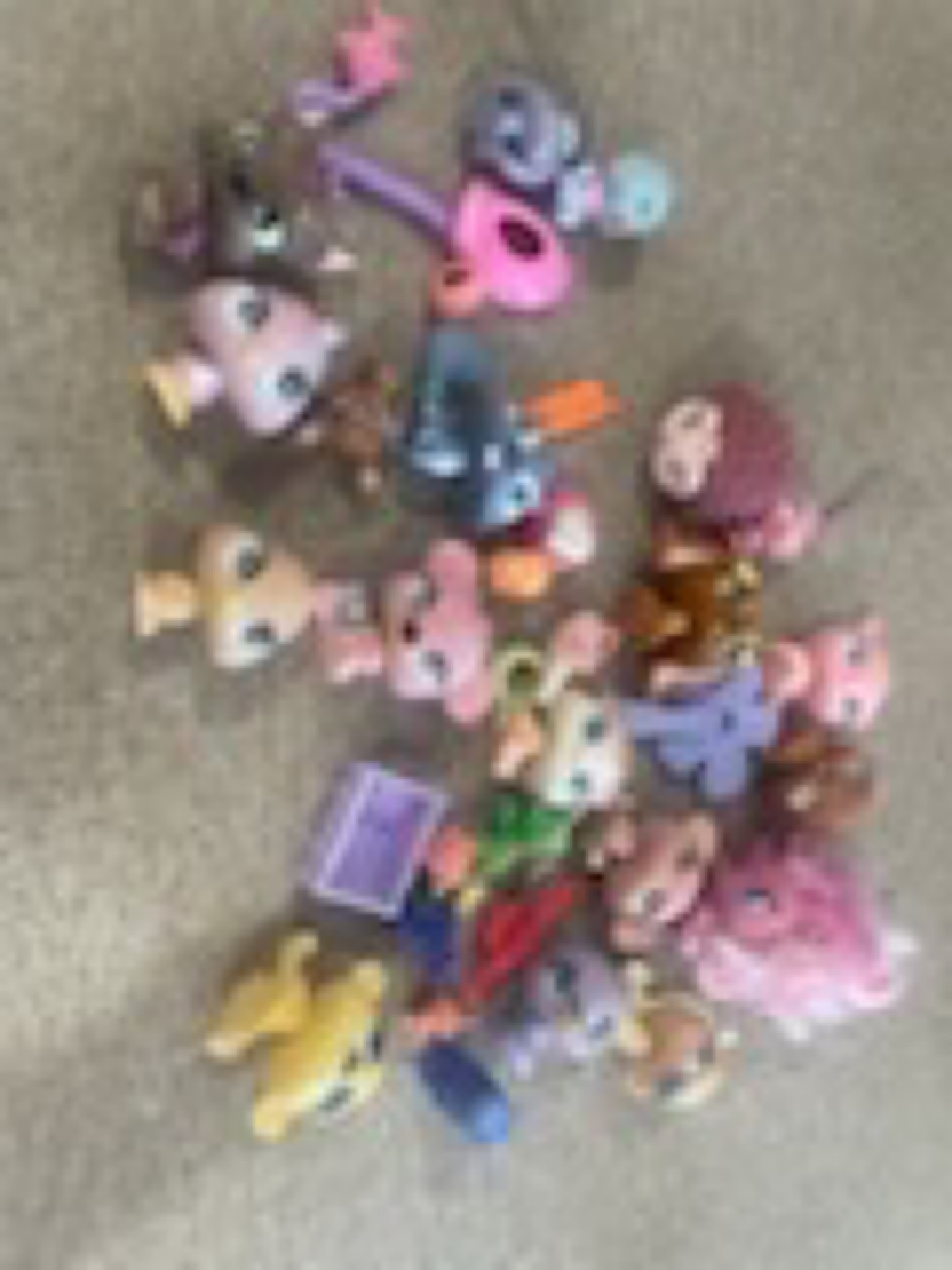 Lots of Littlest Pet Shops! - photo 4