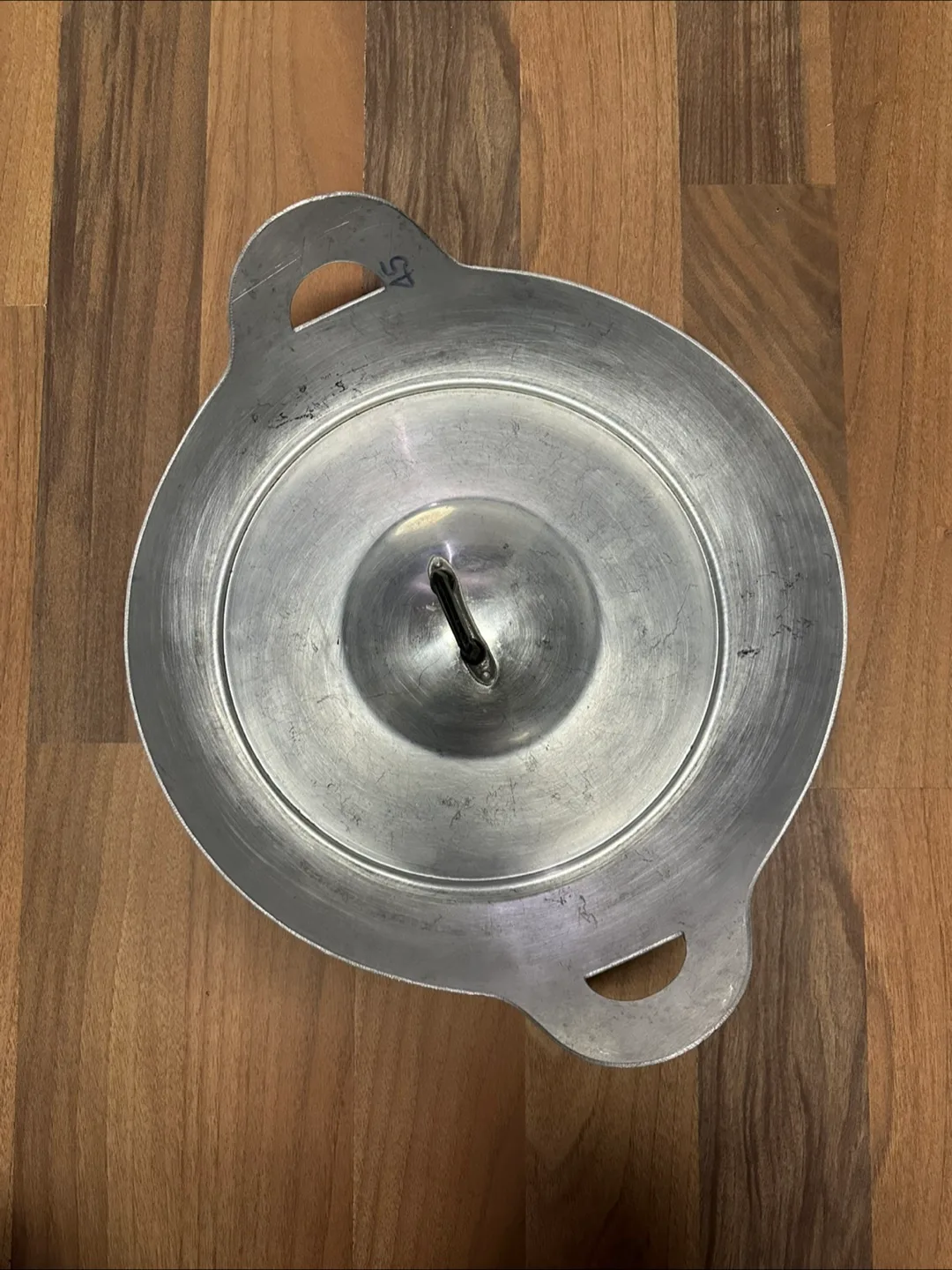 Silver Aluminum Wok with Lid thumbnail