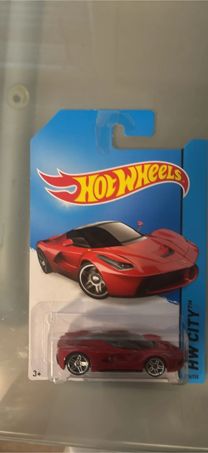 Hot Wheels LaFerrari HW City thumbnail