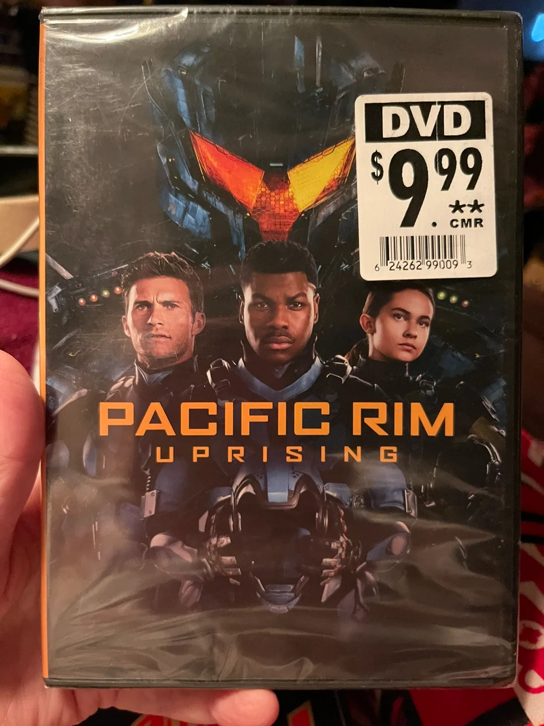 Pacific Rim Uprising DVD thumbnail