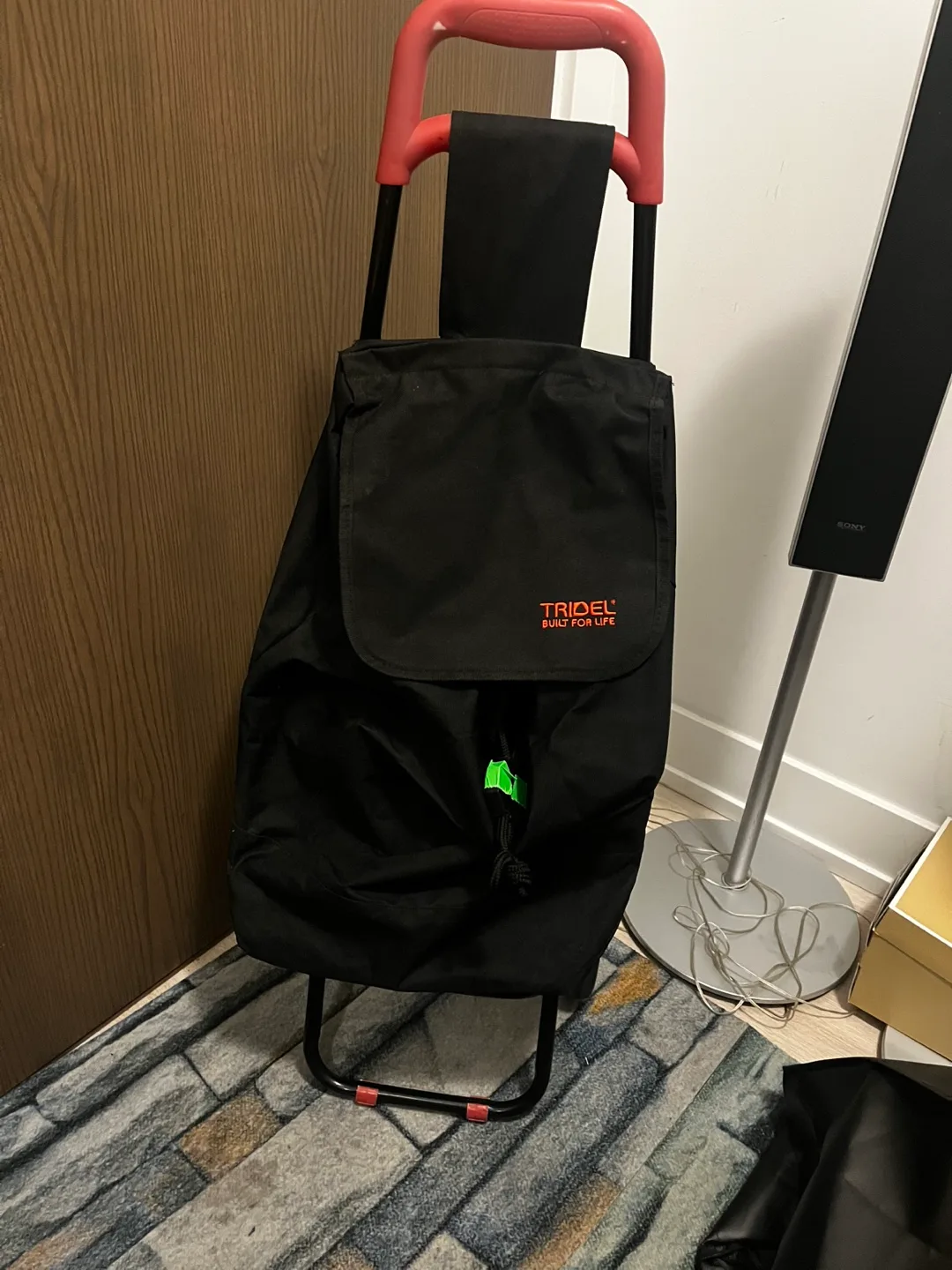 Tridel Built for Life Black Shopping Cart thumbnail