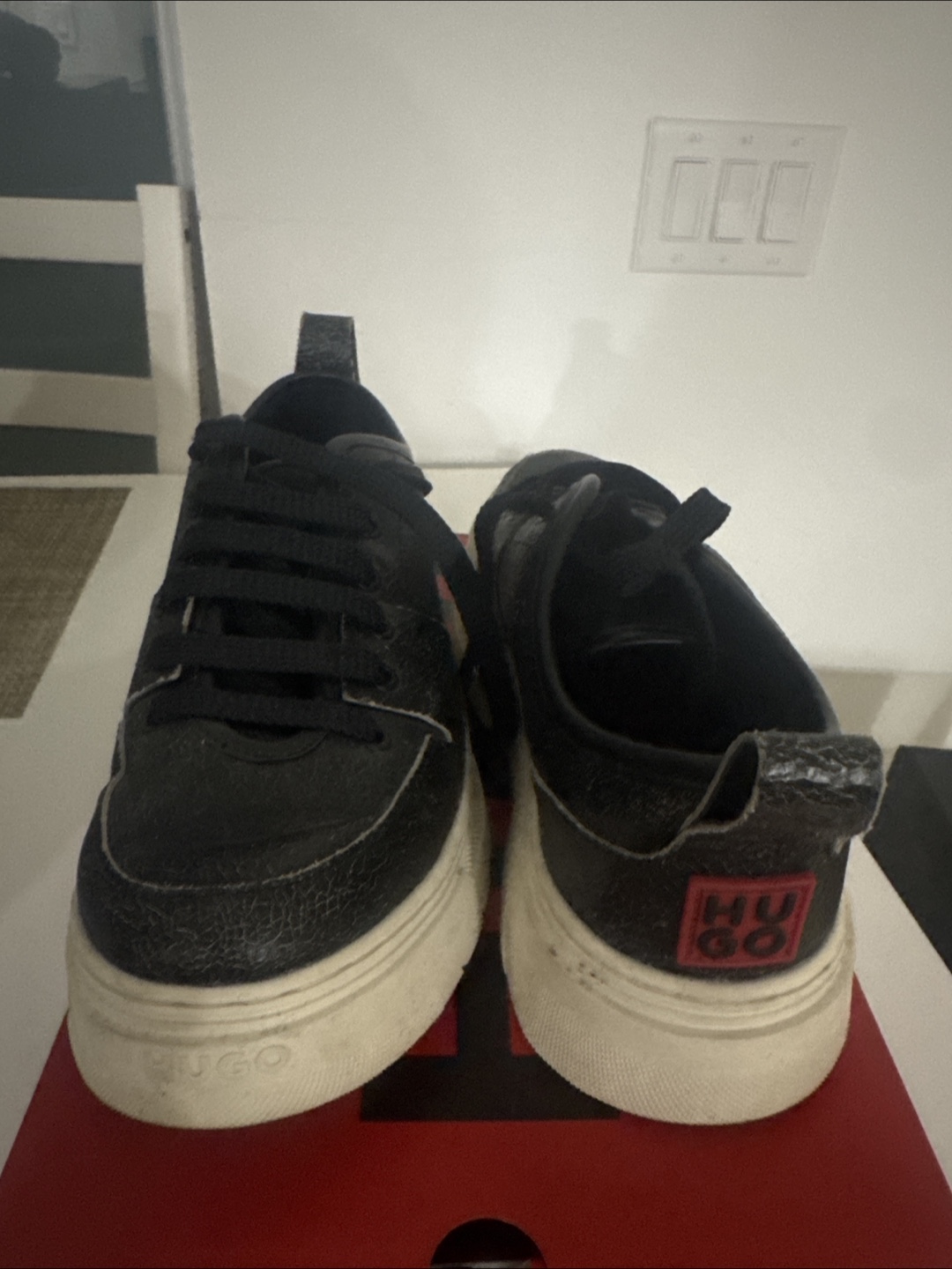 HUGO Urian_Oxtr_crk Black Sneakers - Size 7