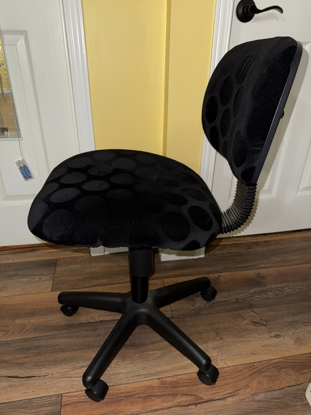 Black Office Chair - photo 2
