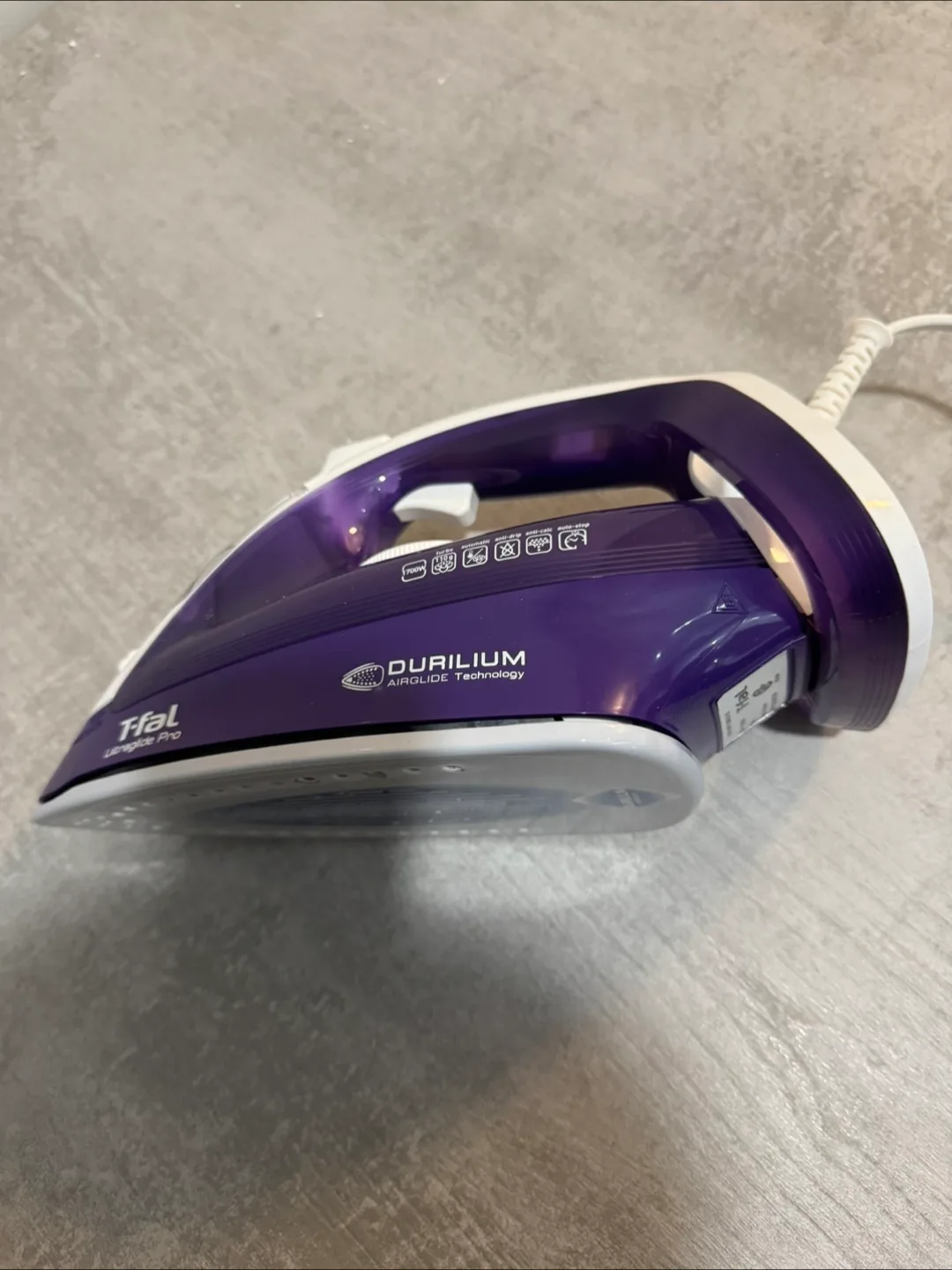T-fal Ultraglide Pro Iron image indicator(2)