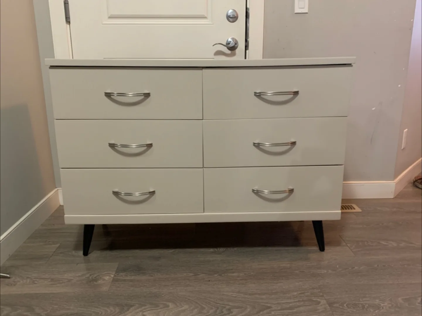 6-Drawer Dresser - Light Beige thumbnail