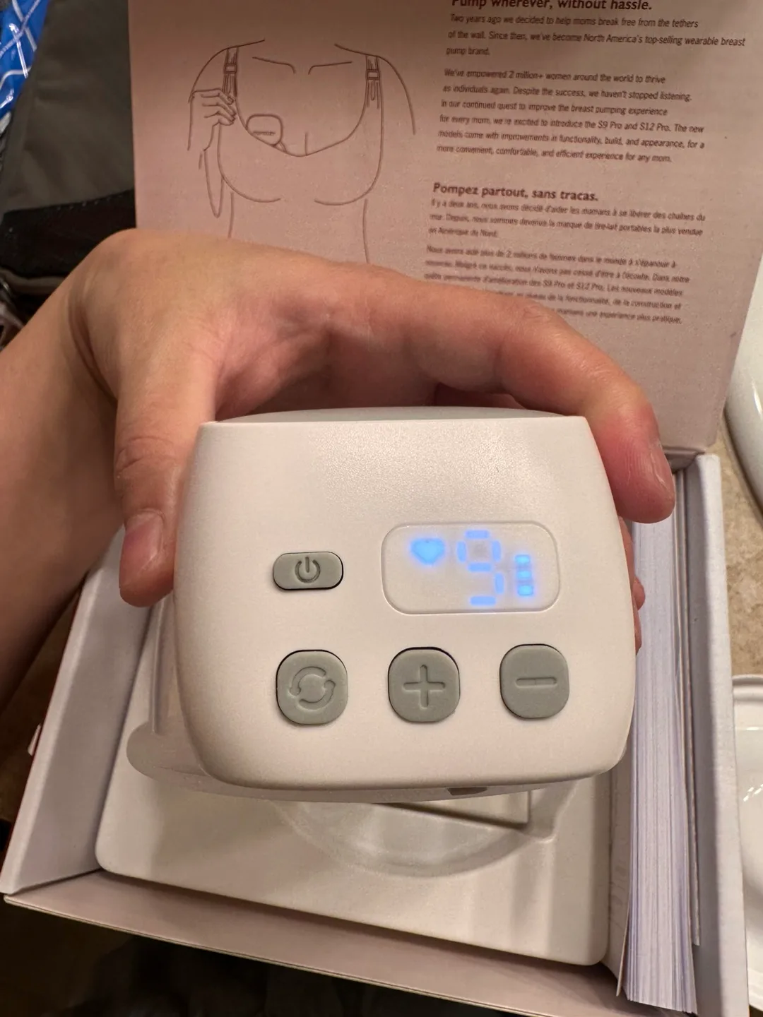 Momcozy S9 Pro Wearable Breast Pump - Like New!
