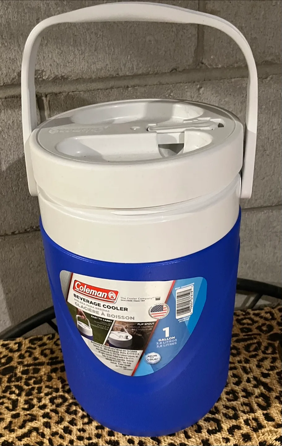 Coleman 1-Gallon Beverage Cooler ( New) thumbnail