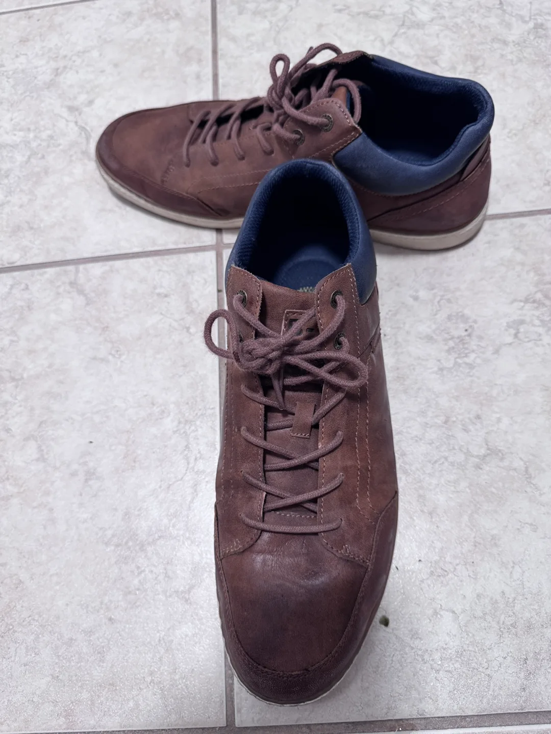 Brown Lace-up Shoes image indicator(5)