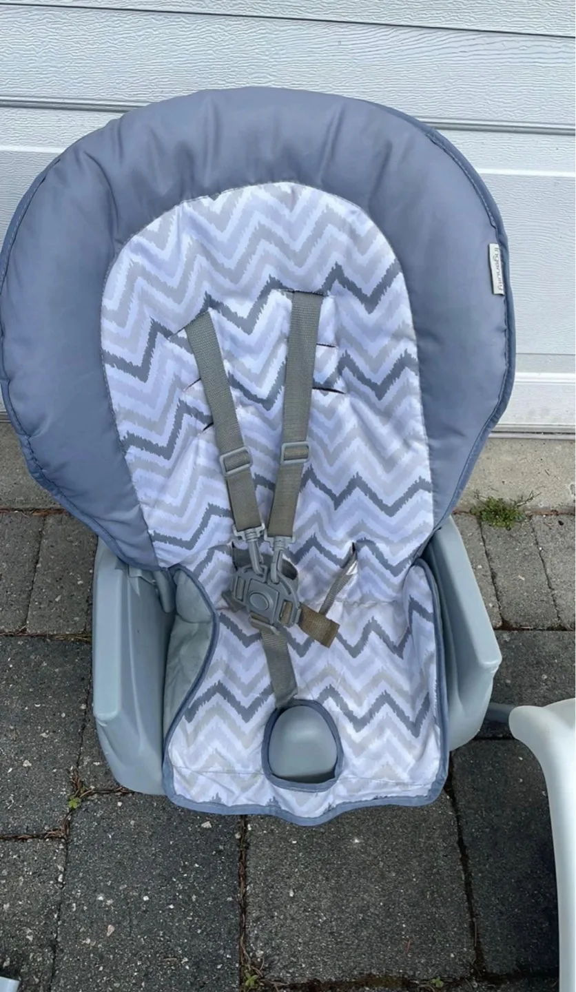 Ingenuity Trio 3-in-1 High Chair - Nash image indicator(3)