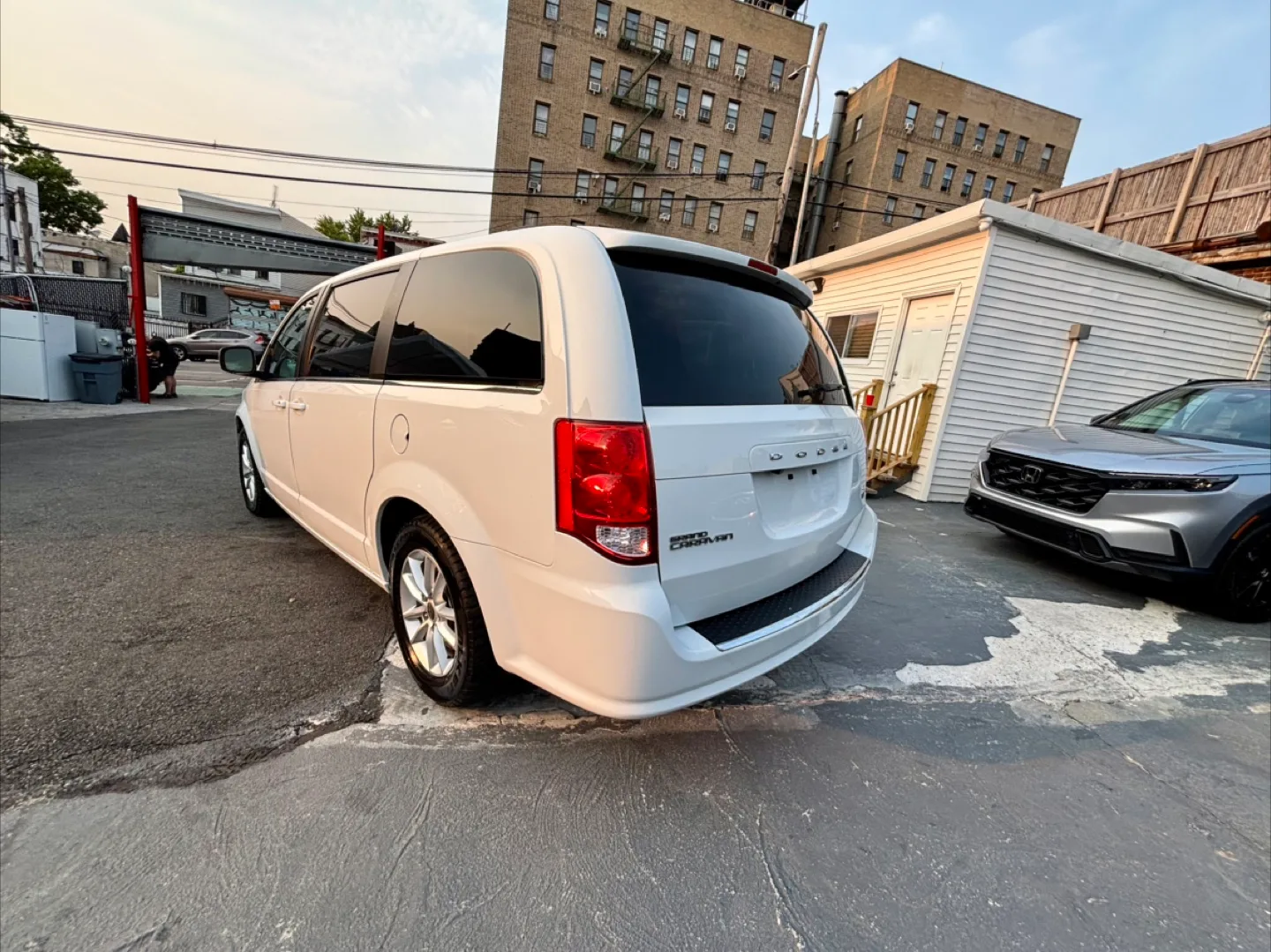 Dodge Grand Caravan SXT 108K miles 2019 image indicator(4)