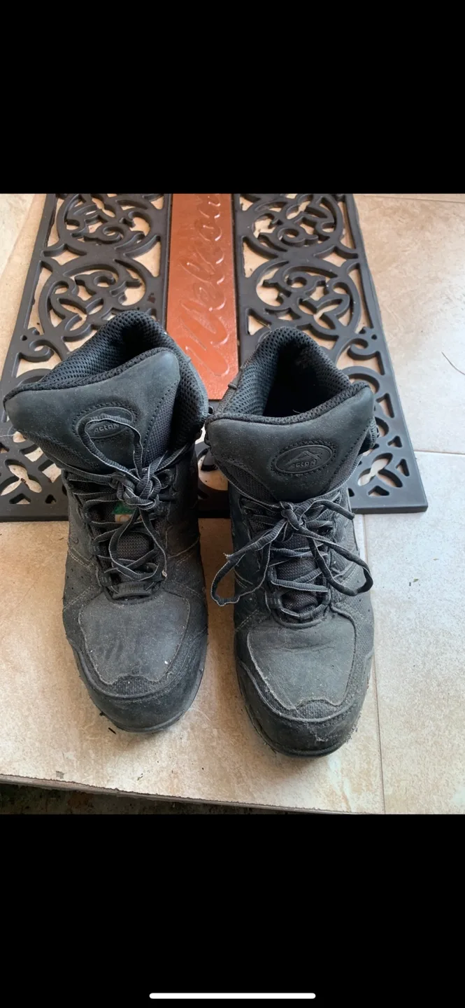 Work Safety Shoes/Boots- Women Size 11.5-12 thumbnail