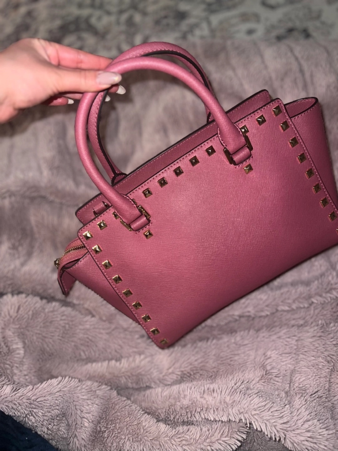 Michael Kors Pink Studded Handbag - great condition - photo 3