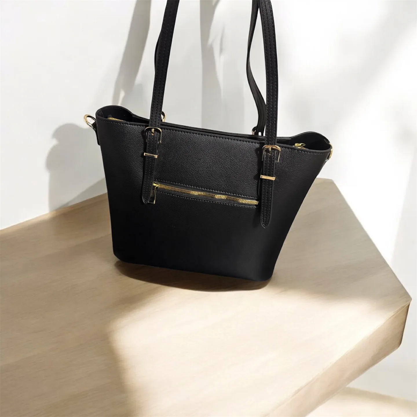 EVA & LOLA Black Tote Bag thumbnail